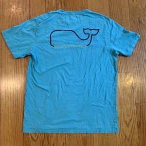 blue vineyard vines logo t-shirt